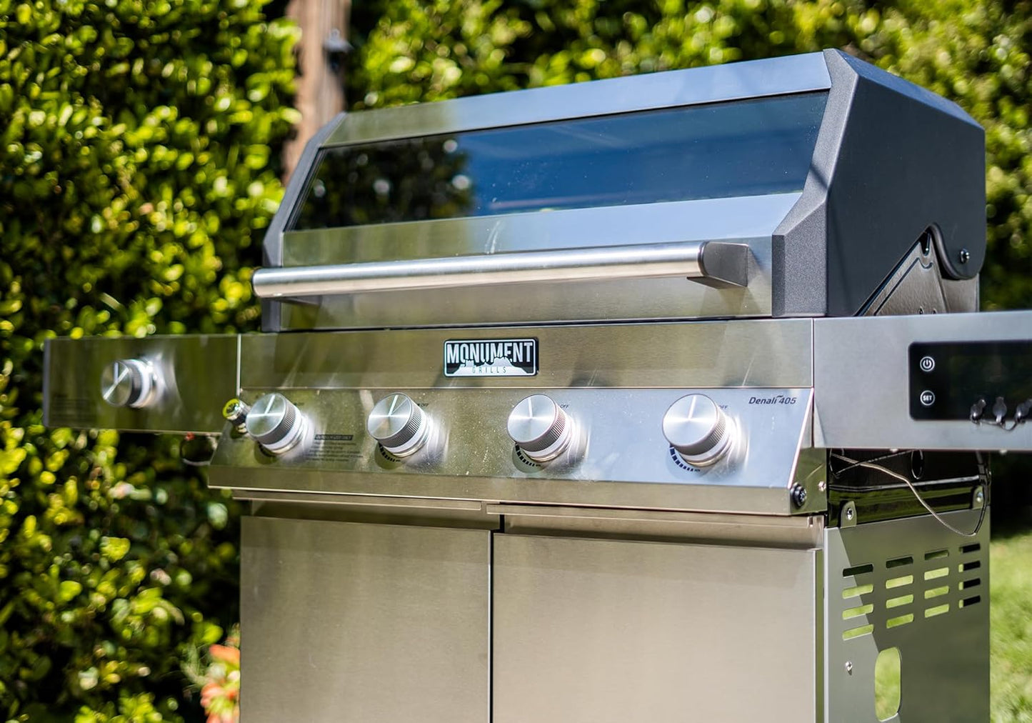 Monument Grills Denali D405 4-Burner Liquid Propane Gas Smart BBQ Grill Stainless Steel with Barbecue Tool Set - Spatula & Tongs (2 items)